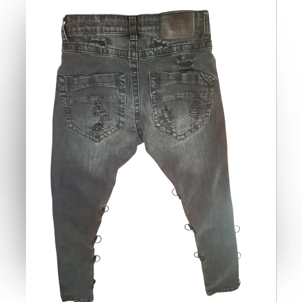 Men's smeggler moon Skinny Jeans in Distressed Gray